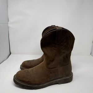 Ariat Men's Distressed Brown Western Boots non steel toe sz 10 (VRDNMP)